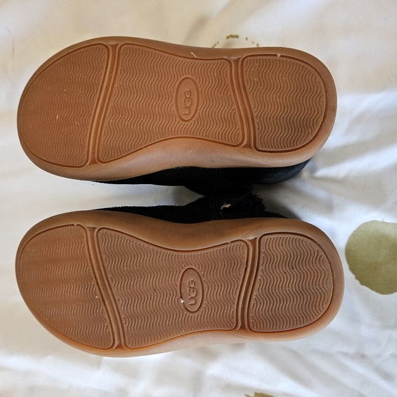 UGG Keelan Boots size 7 - Picture 6 of 8